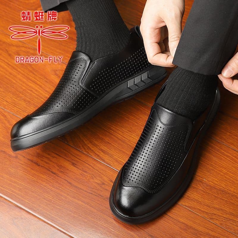 【パンチング加工】本革 ビジネスシューズ - 蒸れない匠の技