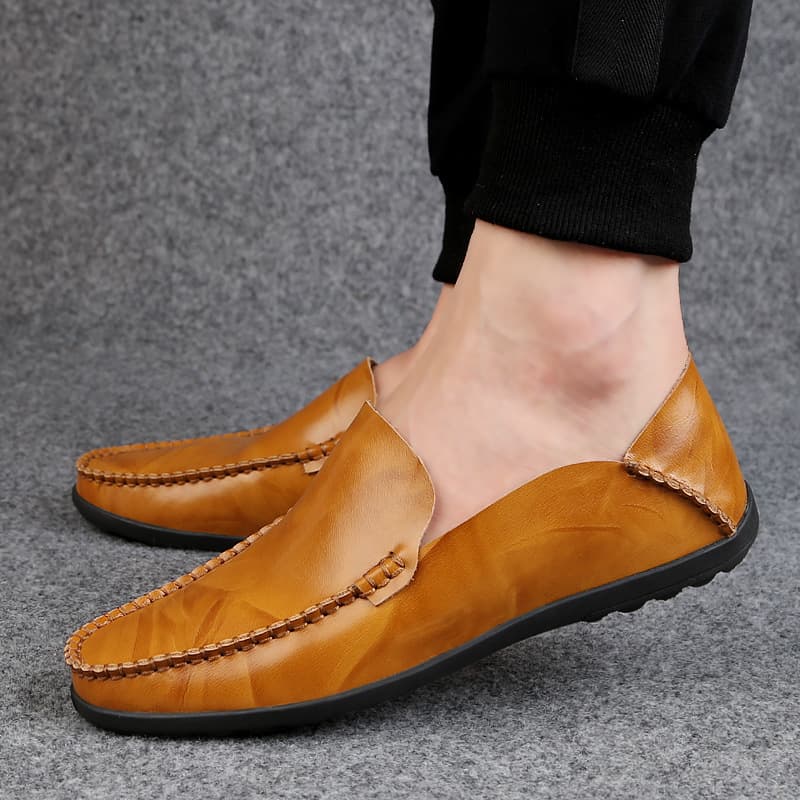 【カジュアル】足元を軽く 本革スリッポンモカシン - 柔らかい