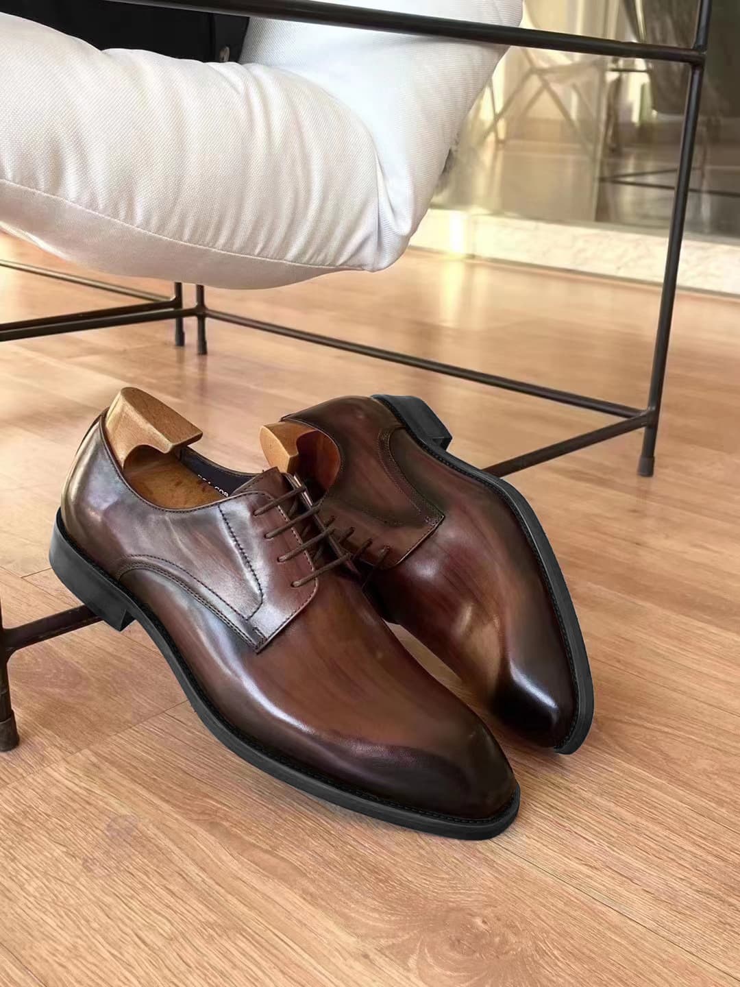 【本革】プレーントゥ 紳士靴 - 職人技が光る逸品