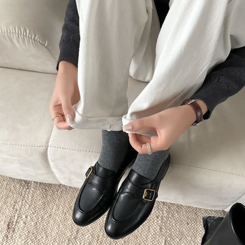 【クラシカル】ストラップ付きローファー - 厚底 快適 歩きやすい