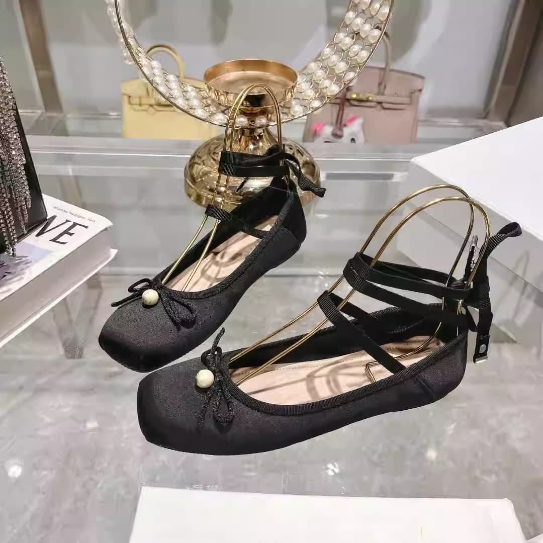 【リボンパール】アンクルストラップパンプス - 走れる 快適