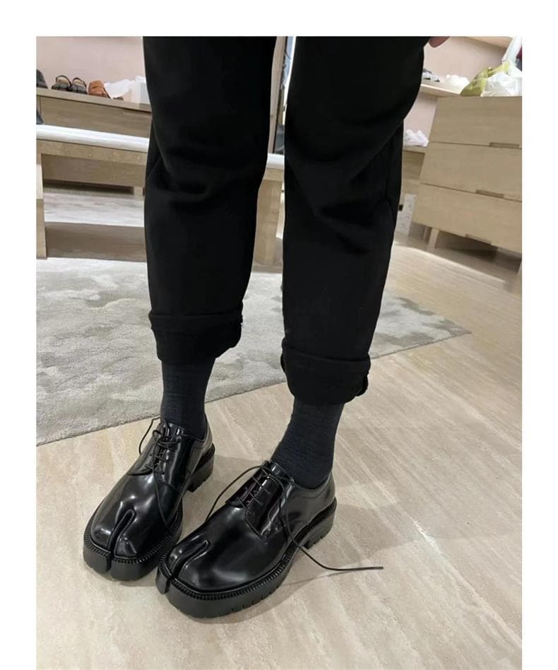 【トレンド】厚底切り替えシューズ - 軽量 スニーカー カジュアル